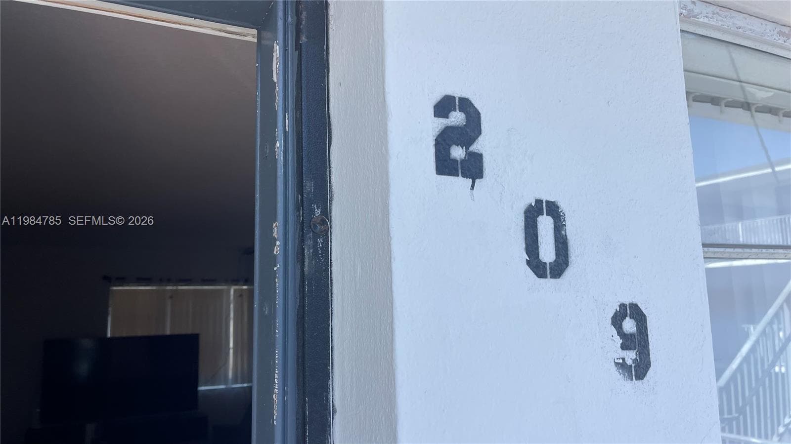THE WHITE HOUSE CONDO · #209 in North Miami - Photo 4