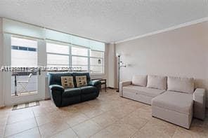 SEA AIR TOWERS CONDO · #811 in Hollywood - Photo 6
