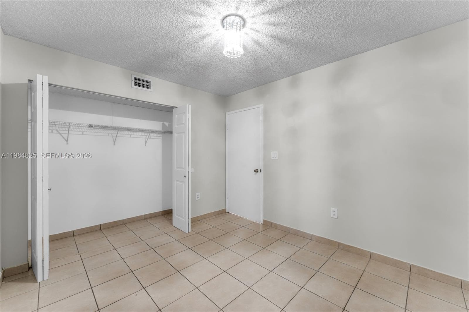 THE SEASONS VILLAS · #115 in Miami - Photo 11