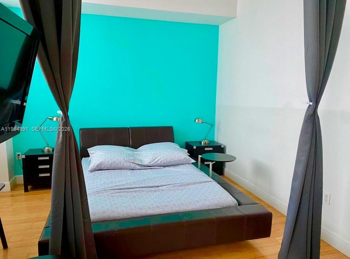 Loft Downtown II · #3410 in Miami - Photo 9