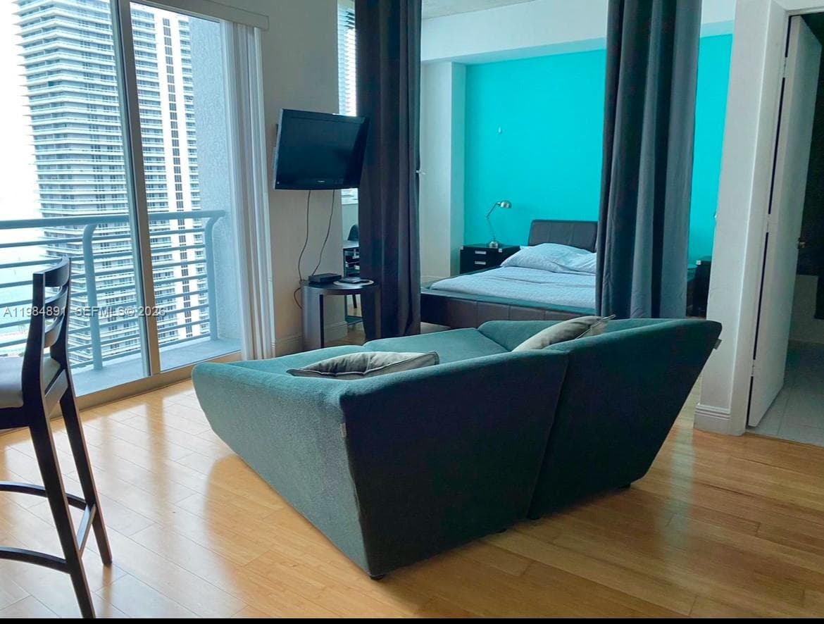 Loft Downtown II · #3410 in Miami - Photo 14