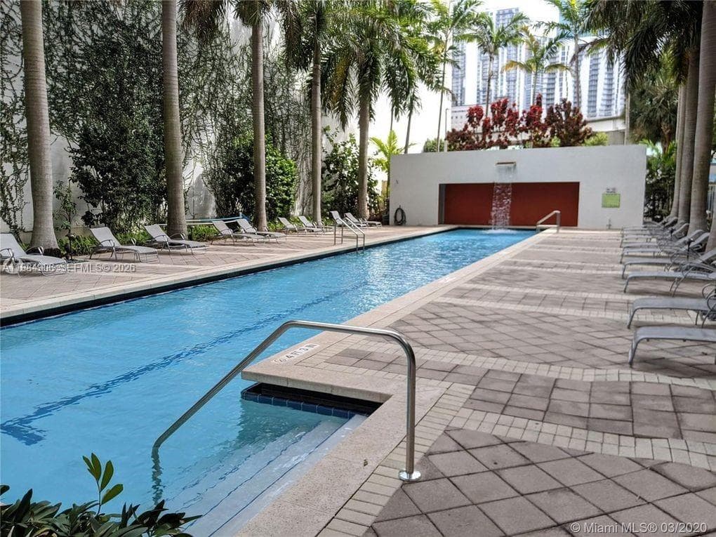 Loft Downtown II · #302 in Miami - Photo 12