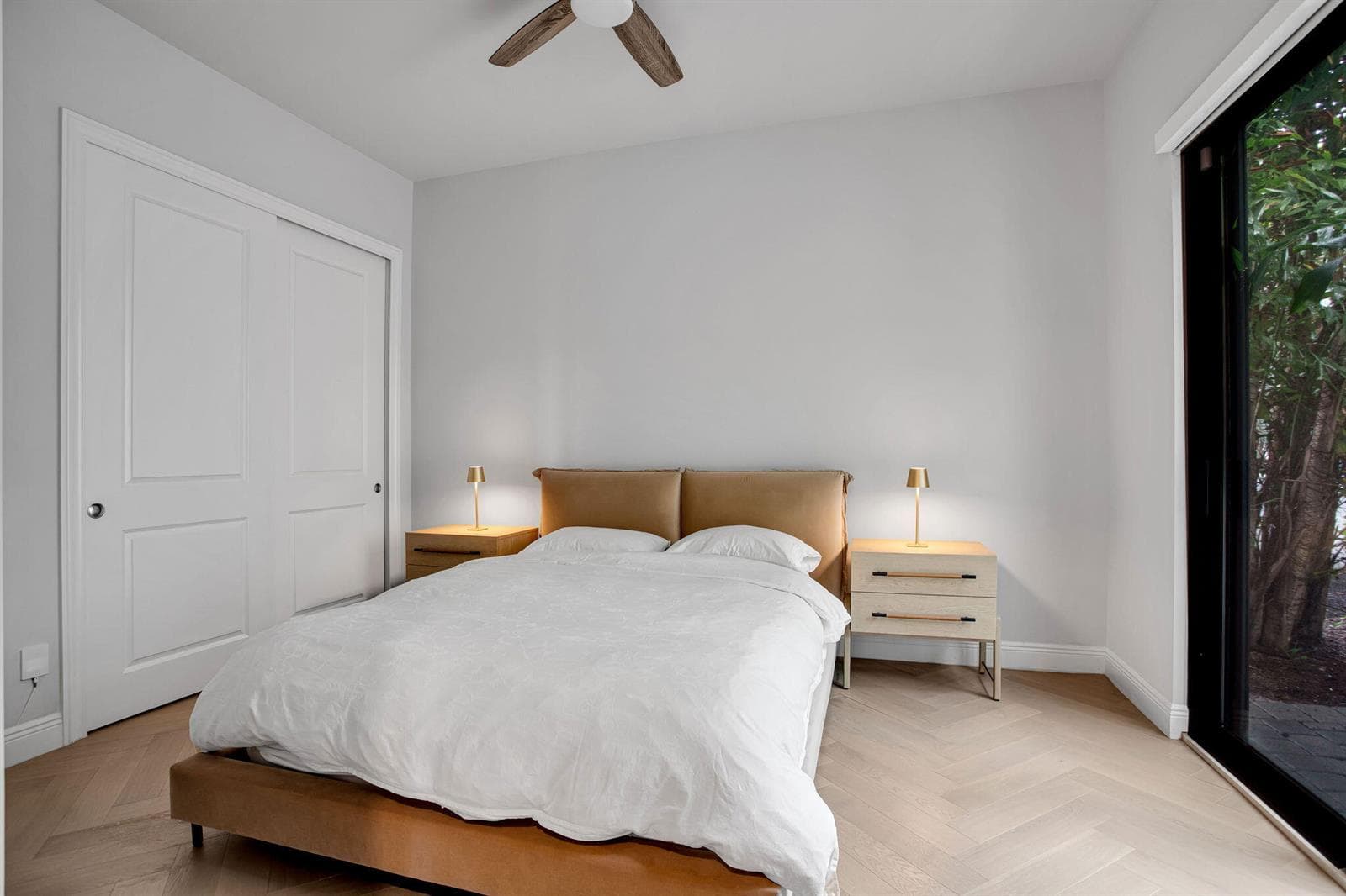 12-web-or-mls-6903-3857