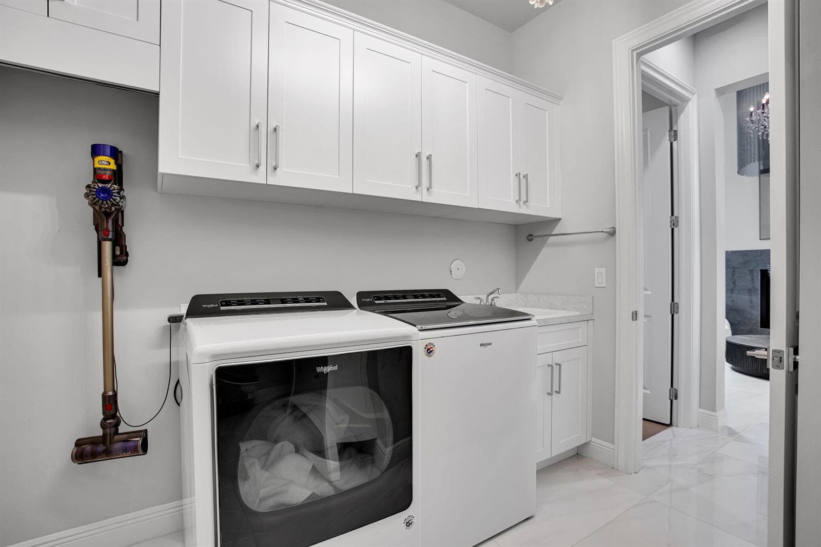10-web-or-mls-6903-3792