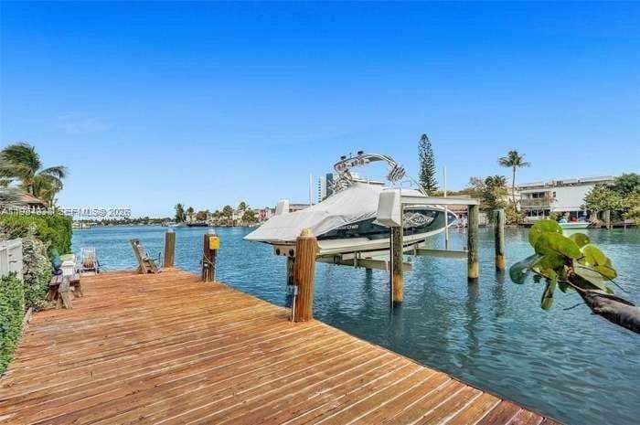 Casa bahia · #5 in Miami Beach - Photo 3