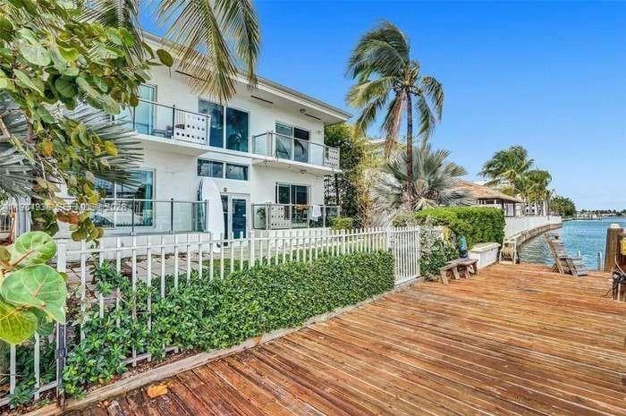 Casa bahia · #5 in Miami Beach - Photo 4