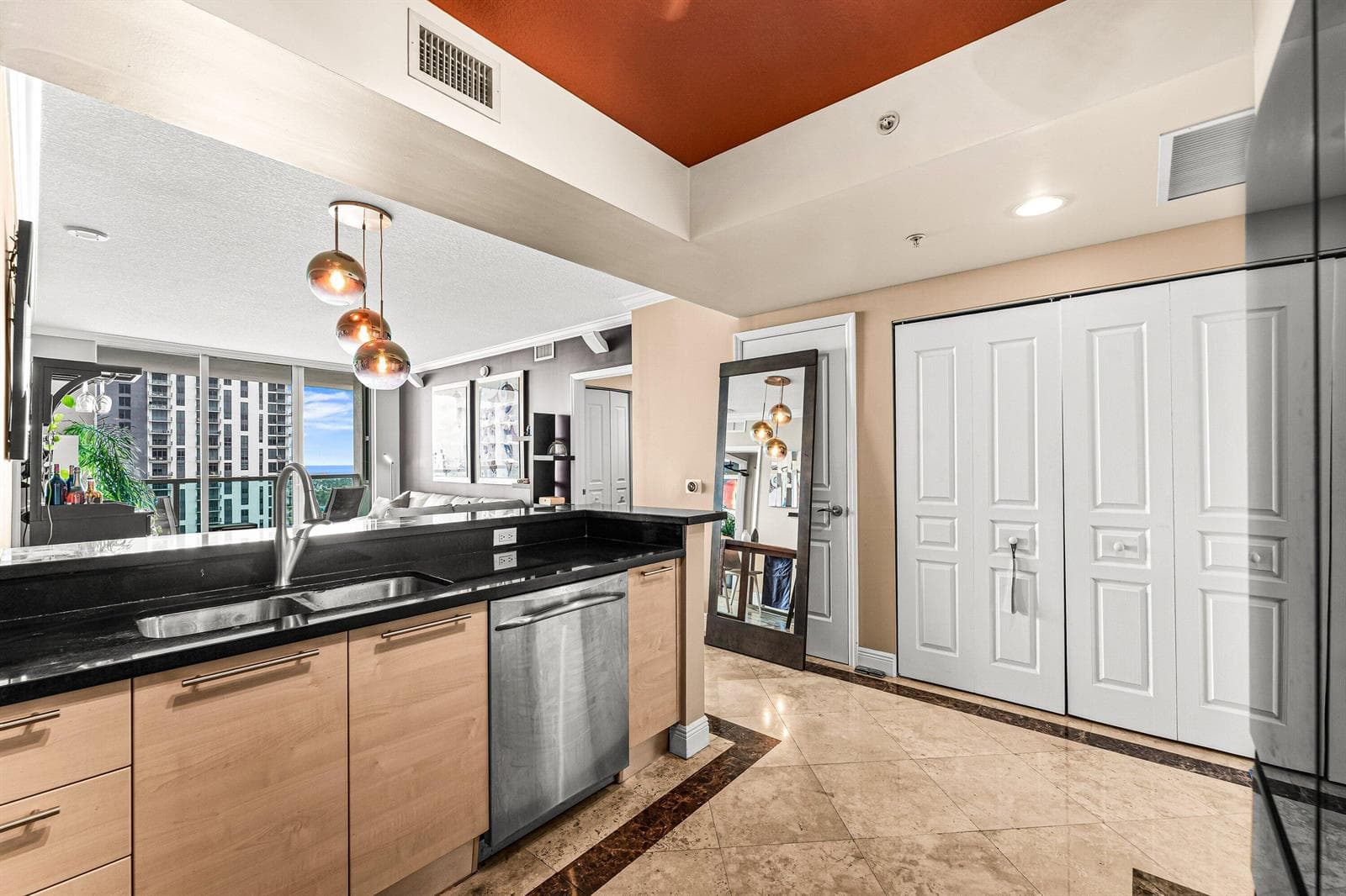 012-350Southeast2ndStreet-2860-FortLaude
