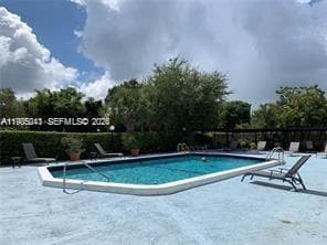 Woodside Apts Condo · #A128 in North Miami Beach - Photo 18