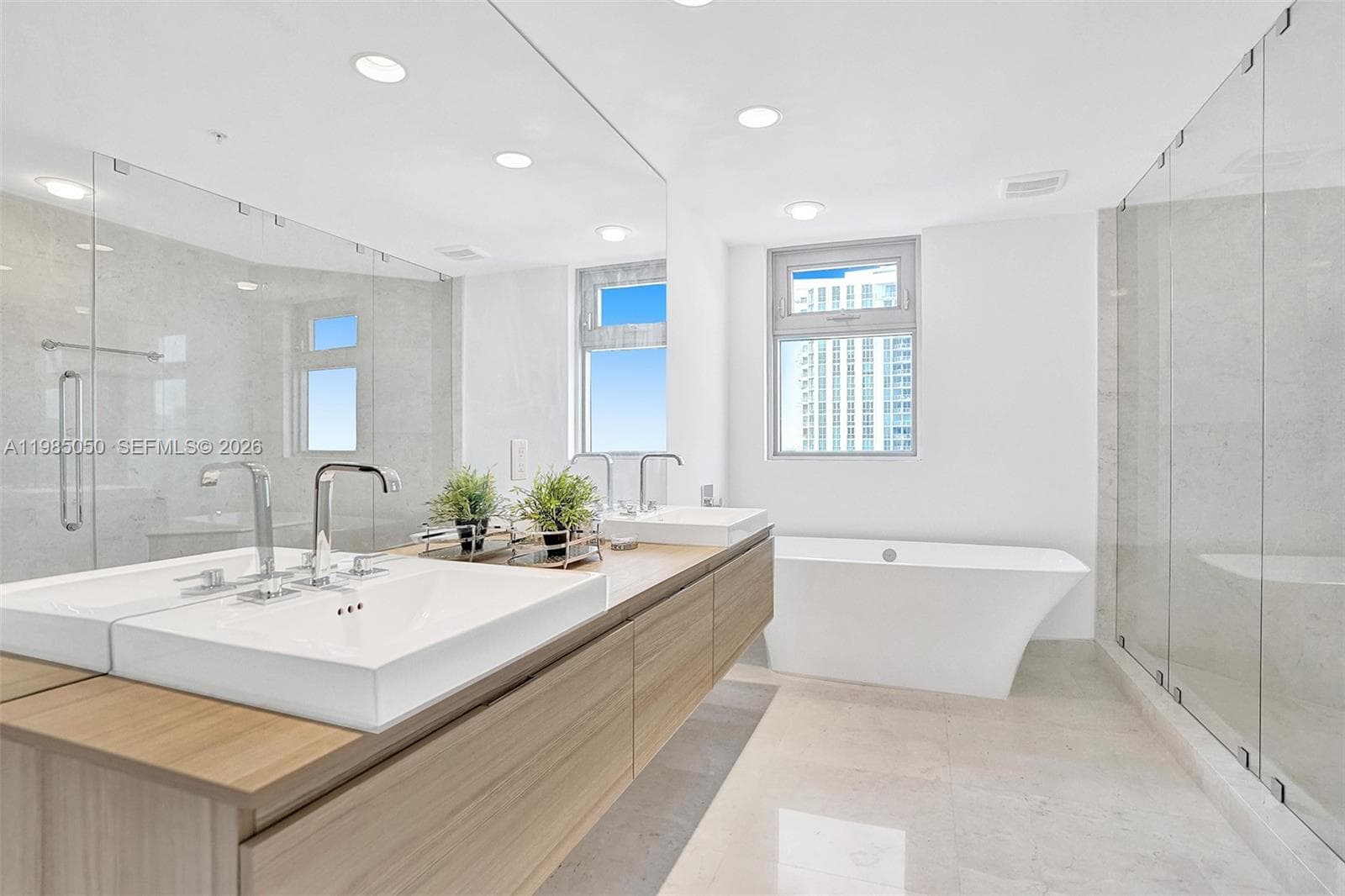 Marina Palms Residences · #1207 in North Miami Beach - Photo 30