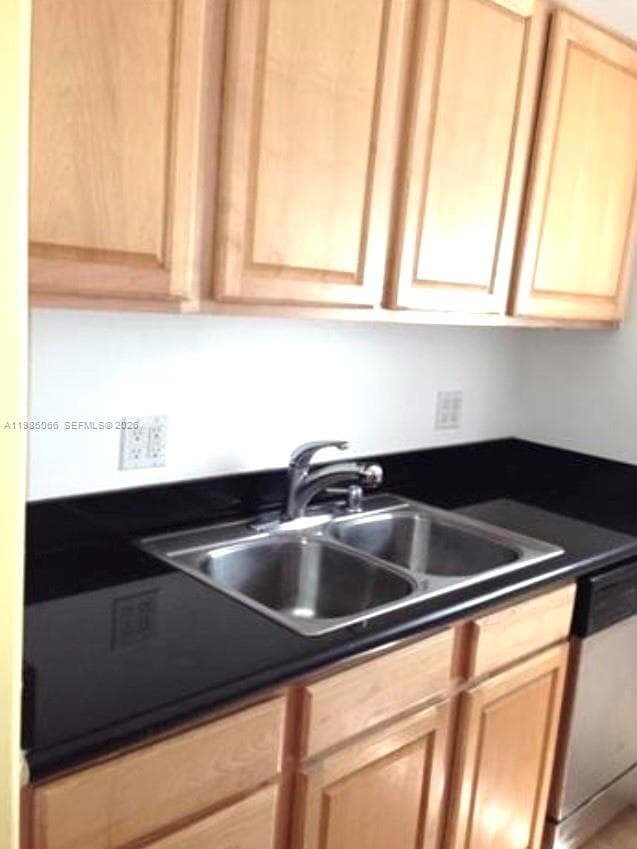 750 Condominium · #4 in Miami Beach - Photo 2