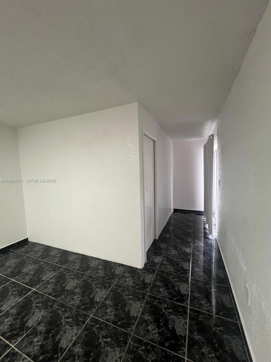 los arboles · #D207 in Hialeah - Photo 34