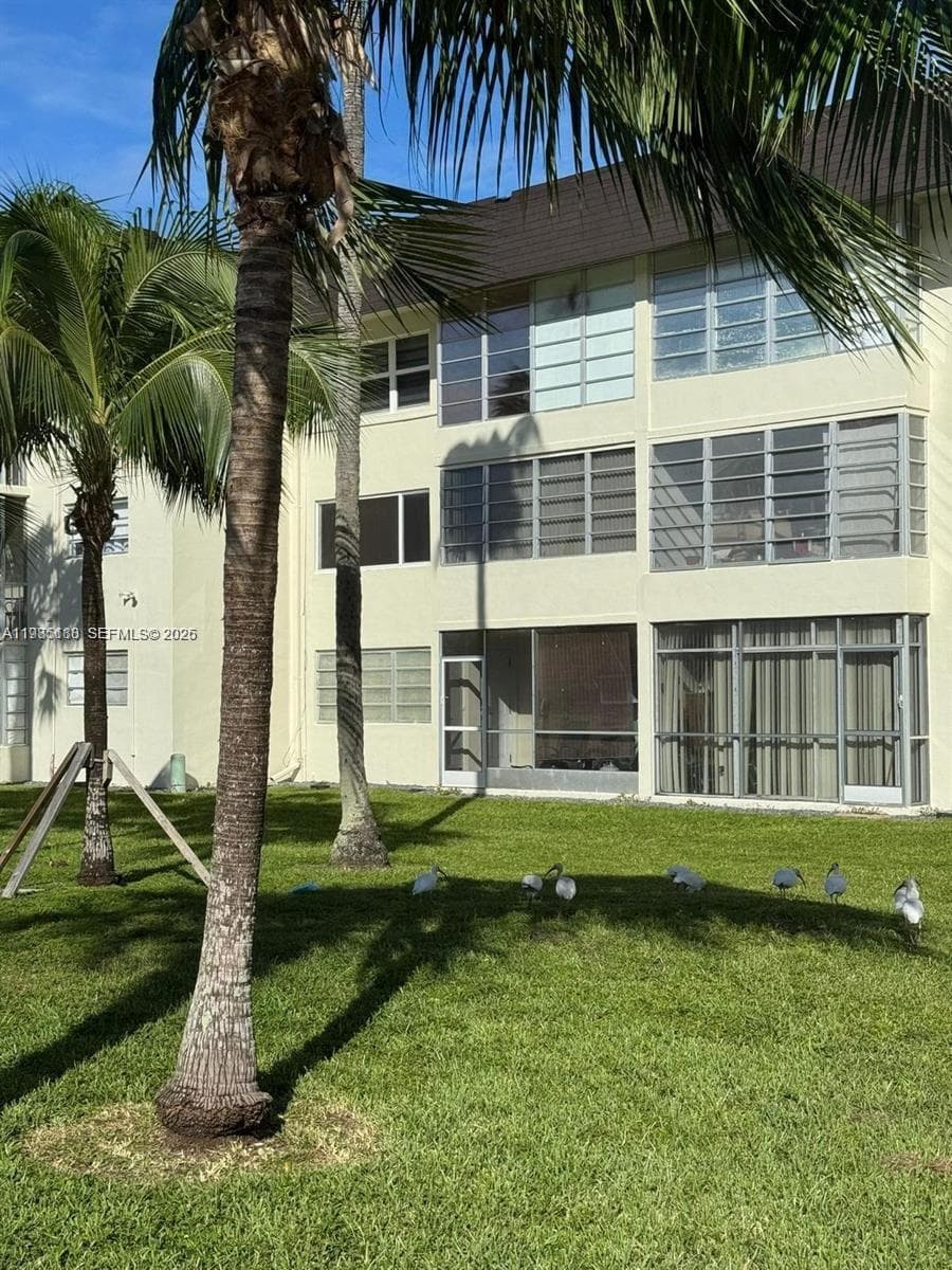 THIRD HORIZONS CONDO · #241 in Miami - Photo 26