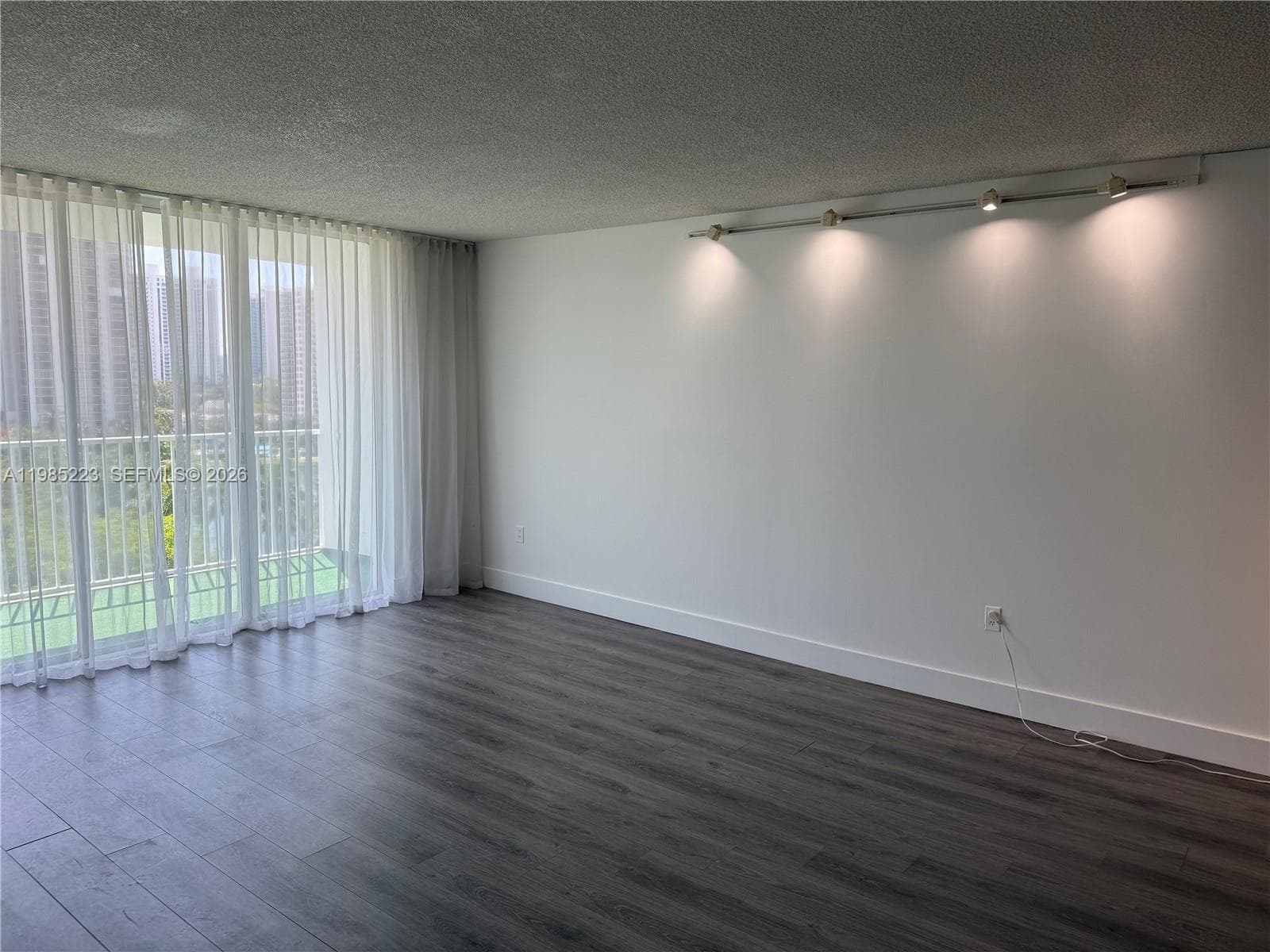ADMIRALS PORT CONDO WEST · #912W in Aventura - Photo 4