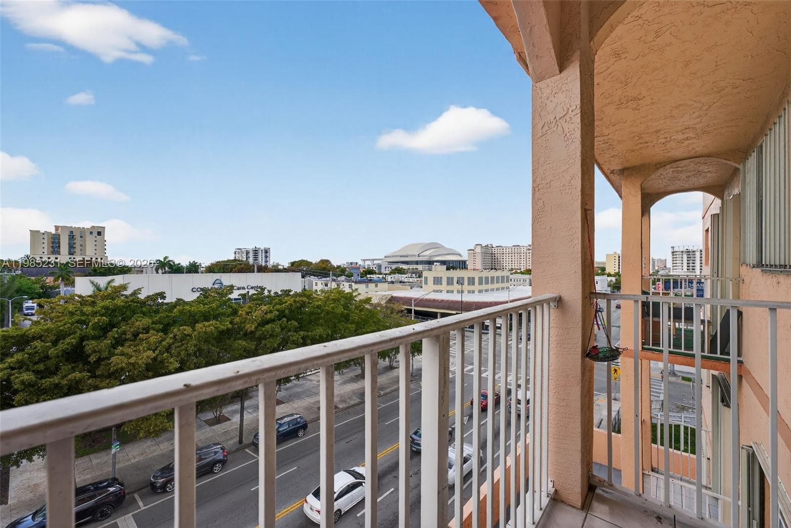 PRESIDENTIAL CORNERS COND · #502B in Miami - Photo 2