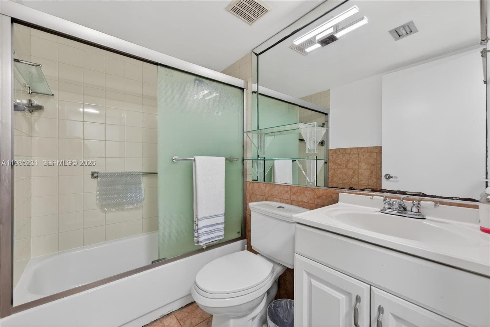 PRESIDENTIAL CORNERS COND · #502B in Miami - Photo 13