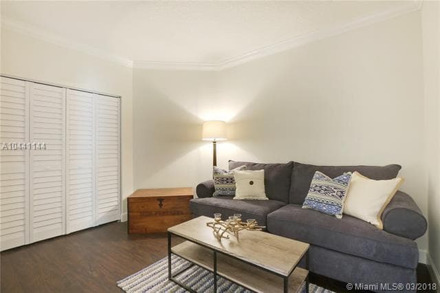 Bedroom 3/study