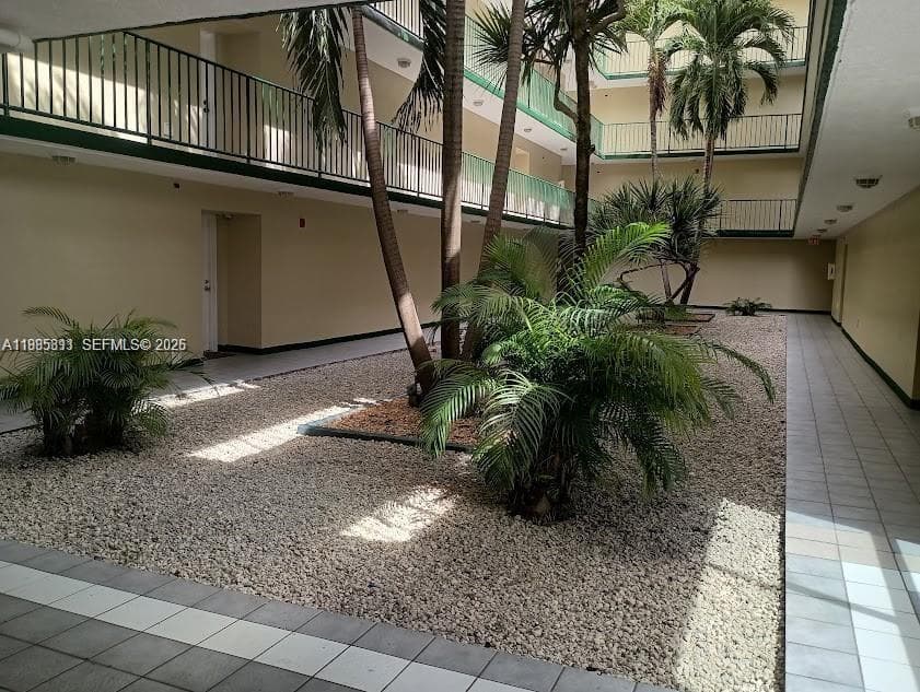 FLAMINGO COURT · #1-307 in Miami - Photo 2