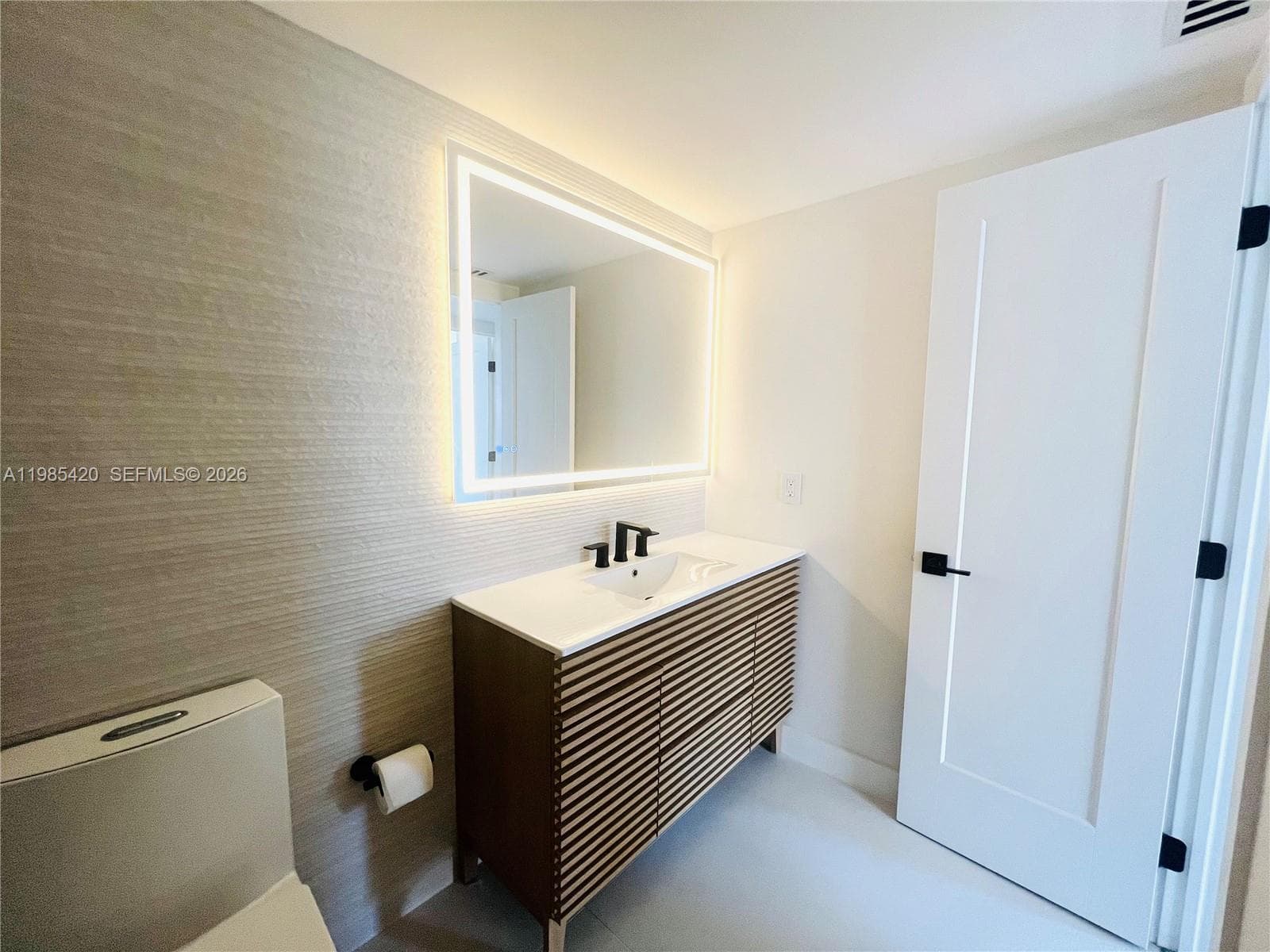 Laser CONDO · #4C in Miami Beach - Photo 15