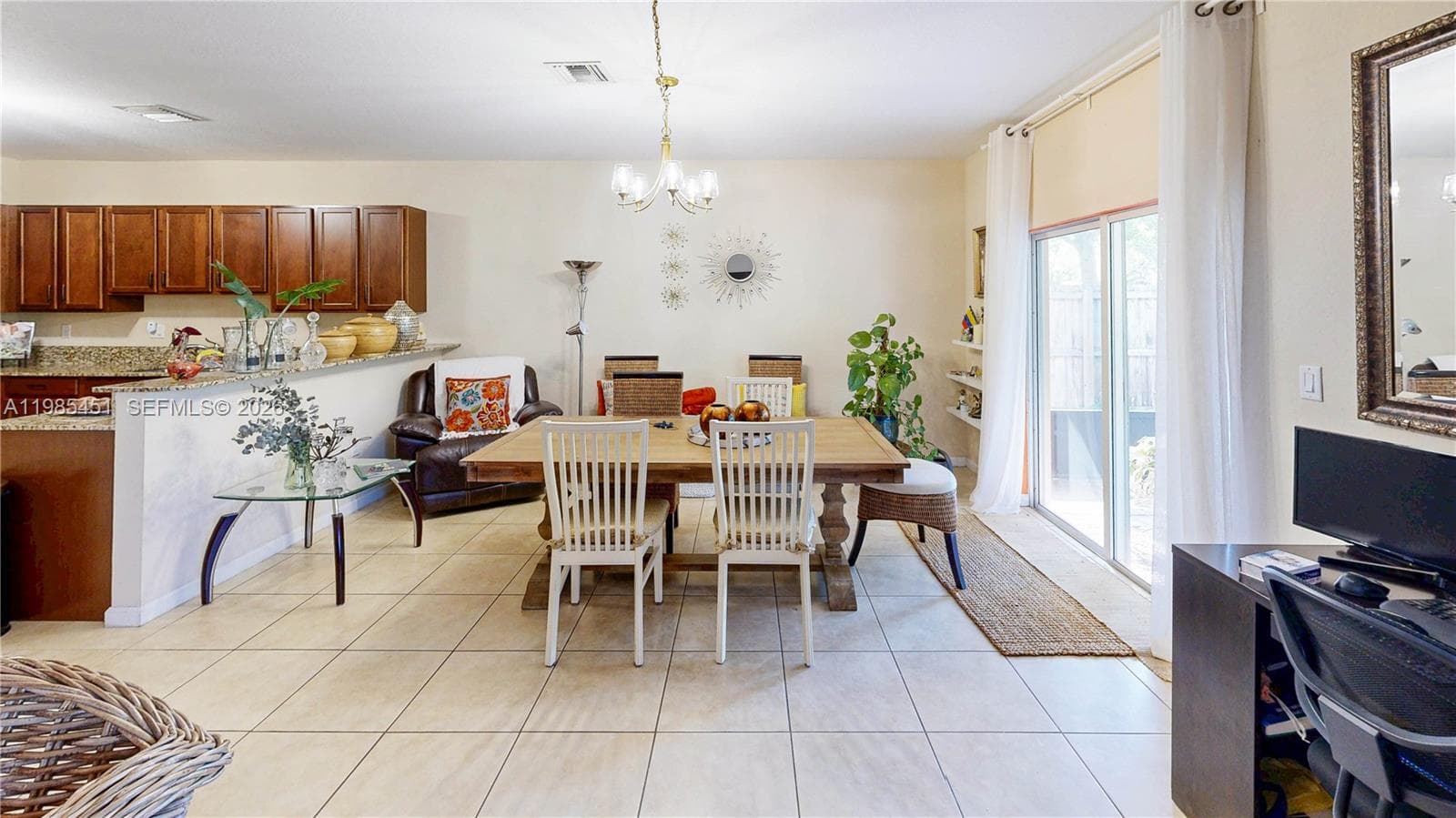 3090 SE 7th Ct photo 17