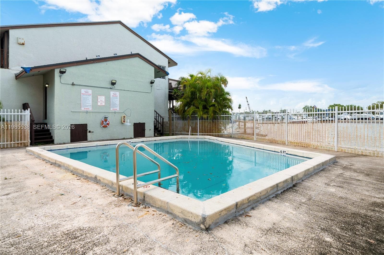1901 NW S River Dr #30C photo 15