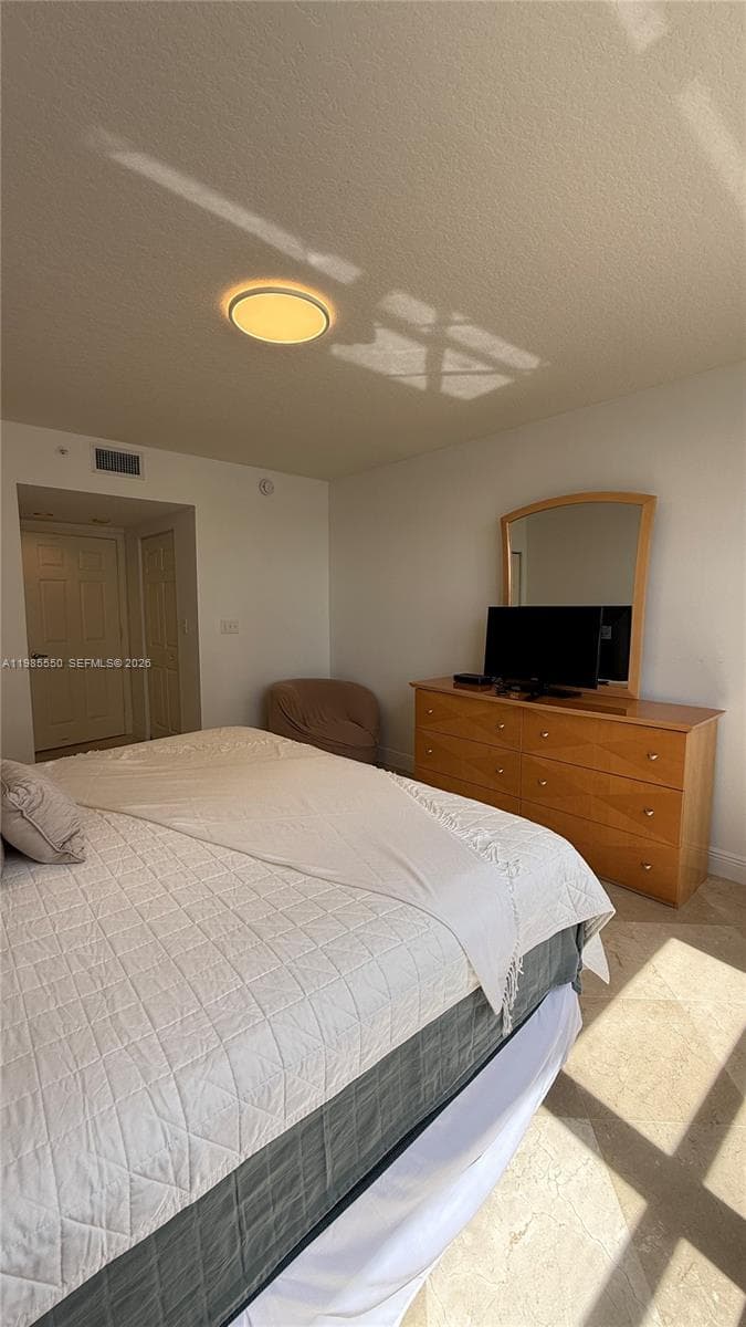 2080 OCEAN DRIVE CONDO · #905 in Hallandale Beach - Photo 23