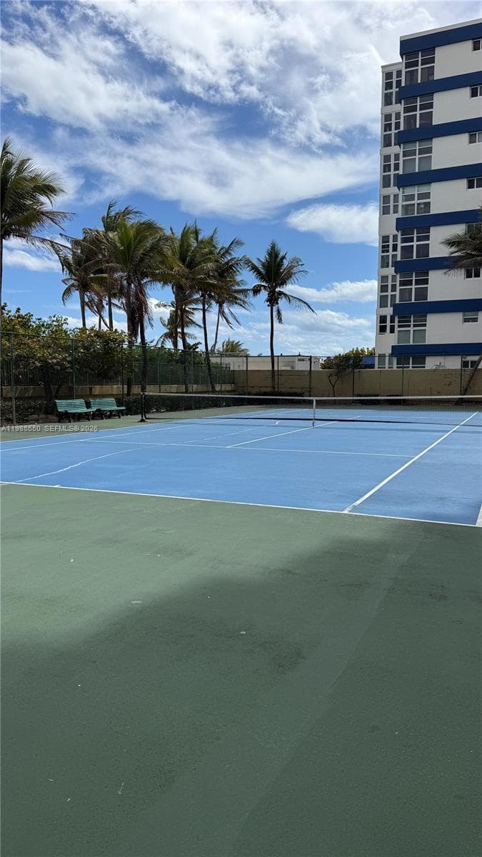 2080 OCEAN DRIVE CONDO · #905 in Hallandale Beach - Photo 47