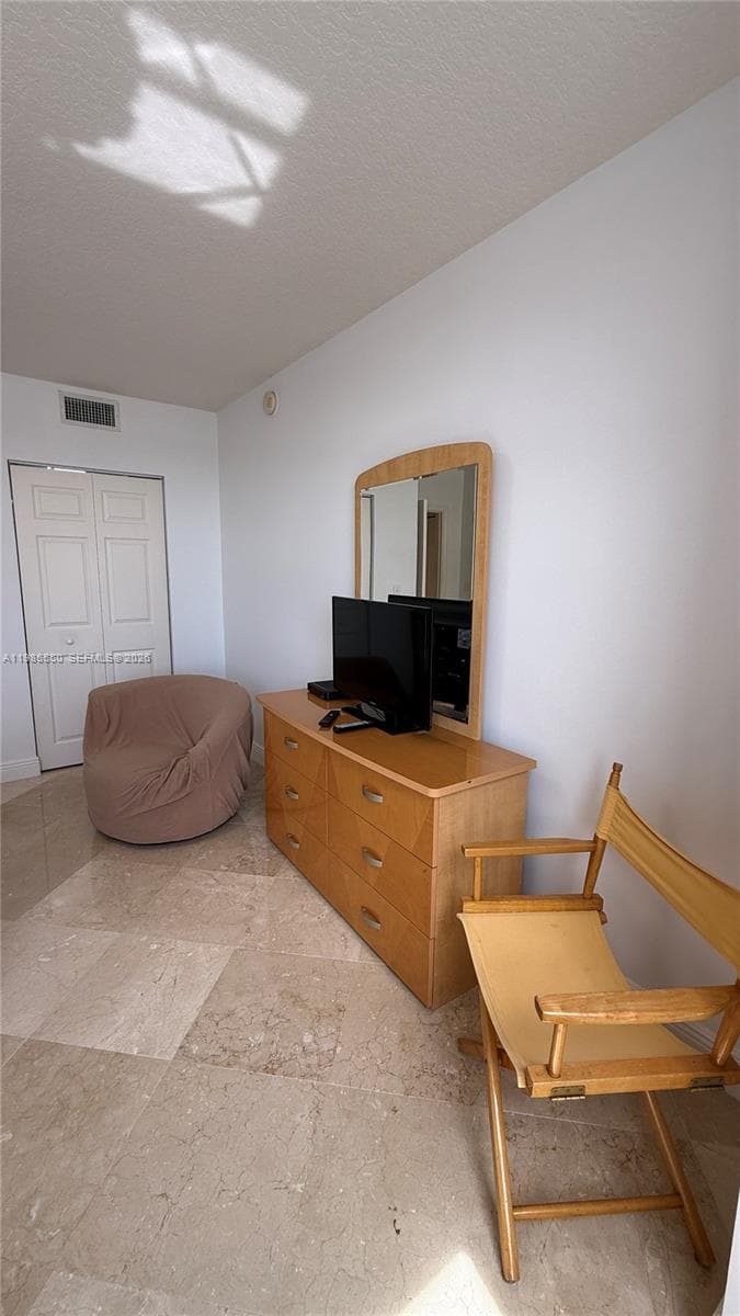 2080 OCEAN DRIVE CONDO · #905 in Hallandale Beach - Photo 34