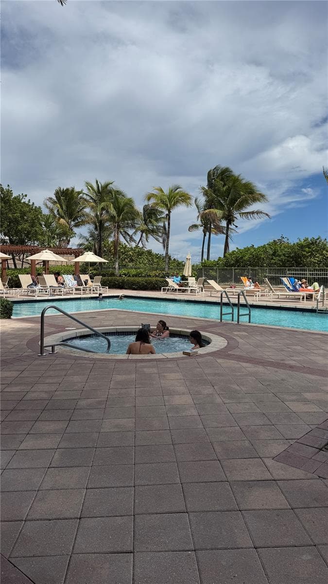 2080 OCEAN DRIVE CONDO · #905 in Hallandale Beach - Photo 50