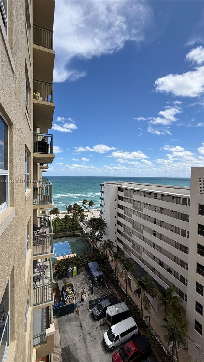 2080 OCEAN DRIVE CONDO · #905 in Hallandale Beach - Photo 40