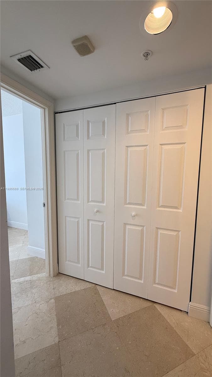 2080 OCEAN DRIVE CONDO · #905 in Hallandale Beach - Photo 29