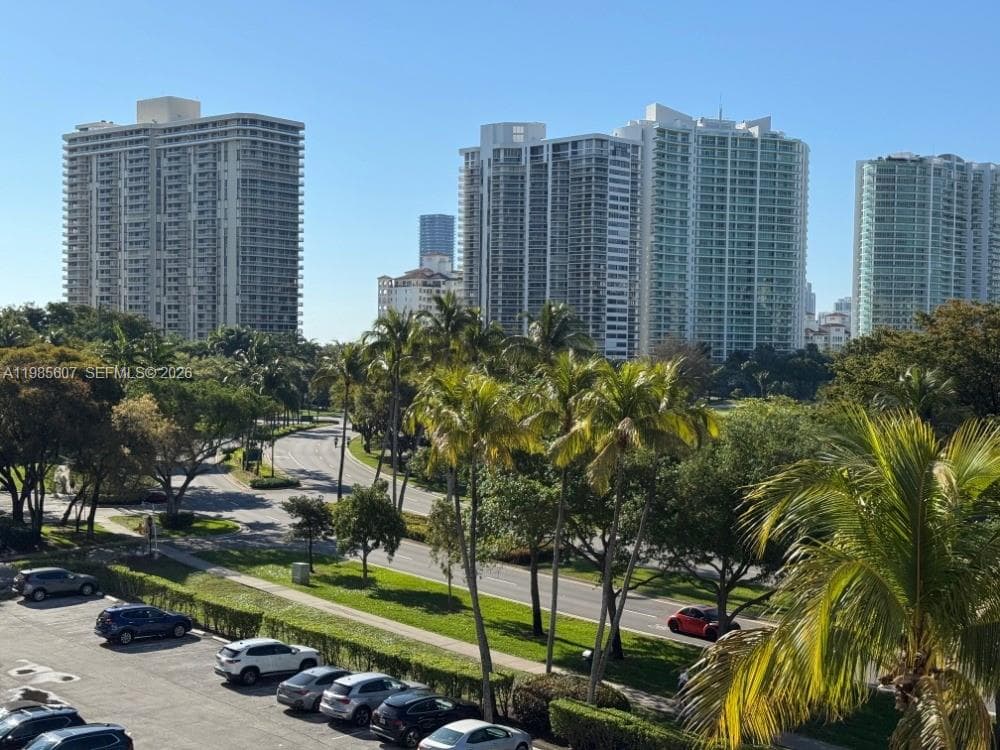 AVENTURA ELDORADO CONDO · #508 in Aventura - Photo 16