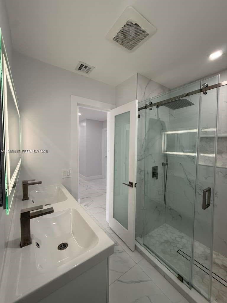 19020 SW 91st Ave #. photo 15
