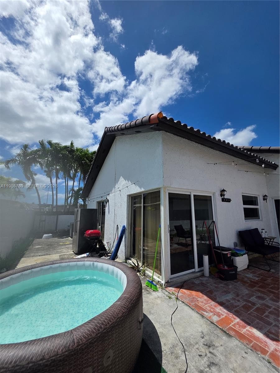 710 SW 99th Ct Cir photo 51