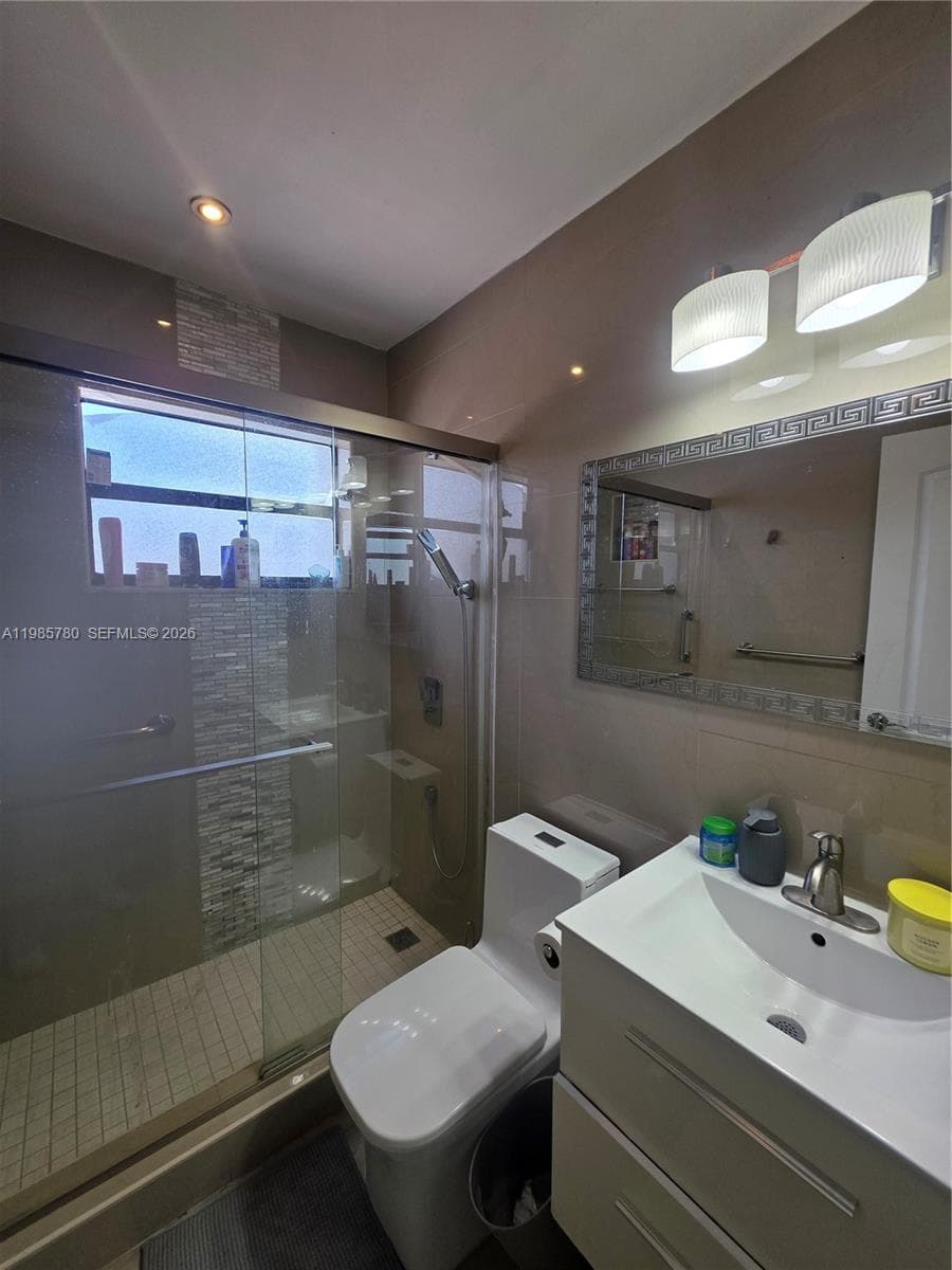 710 SW 99th Ct Cir photo 55