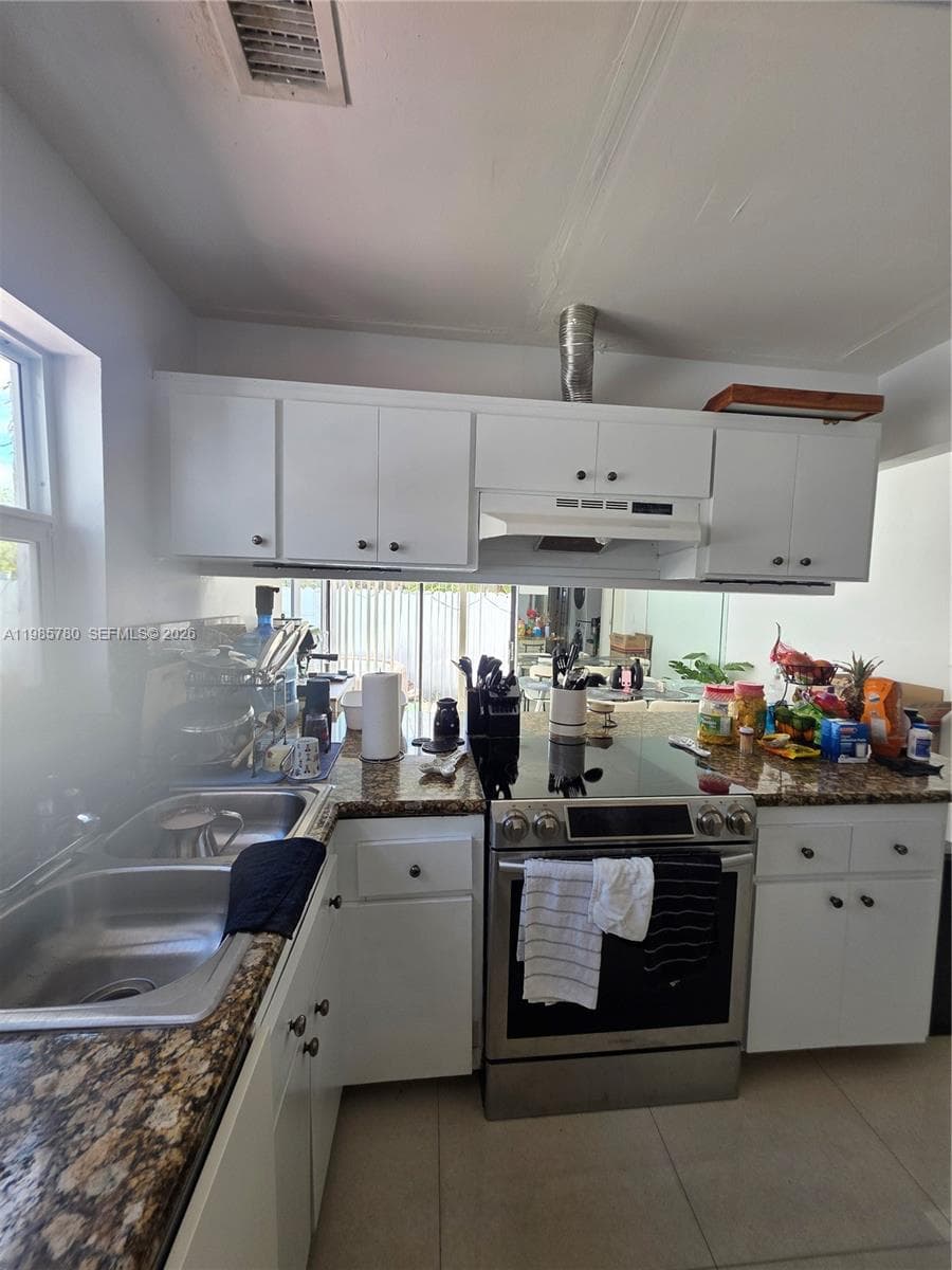 710 SW 99th Ct Cir photo 40
