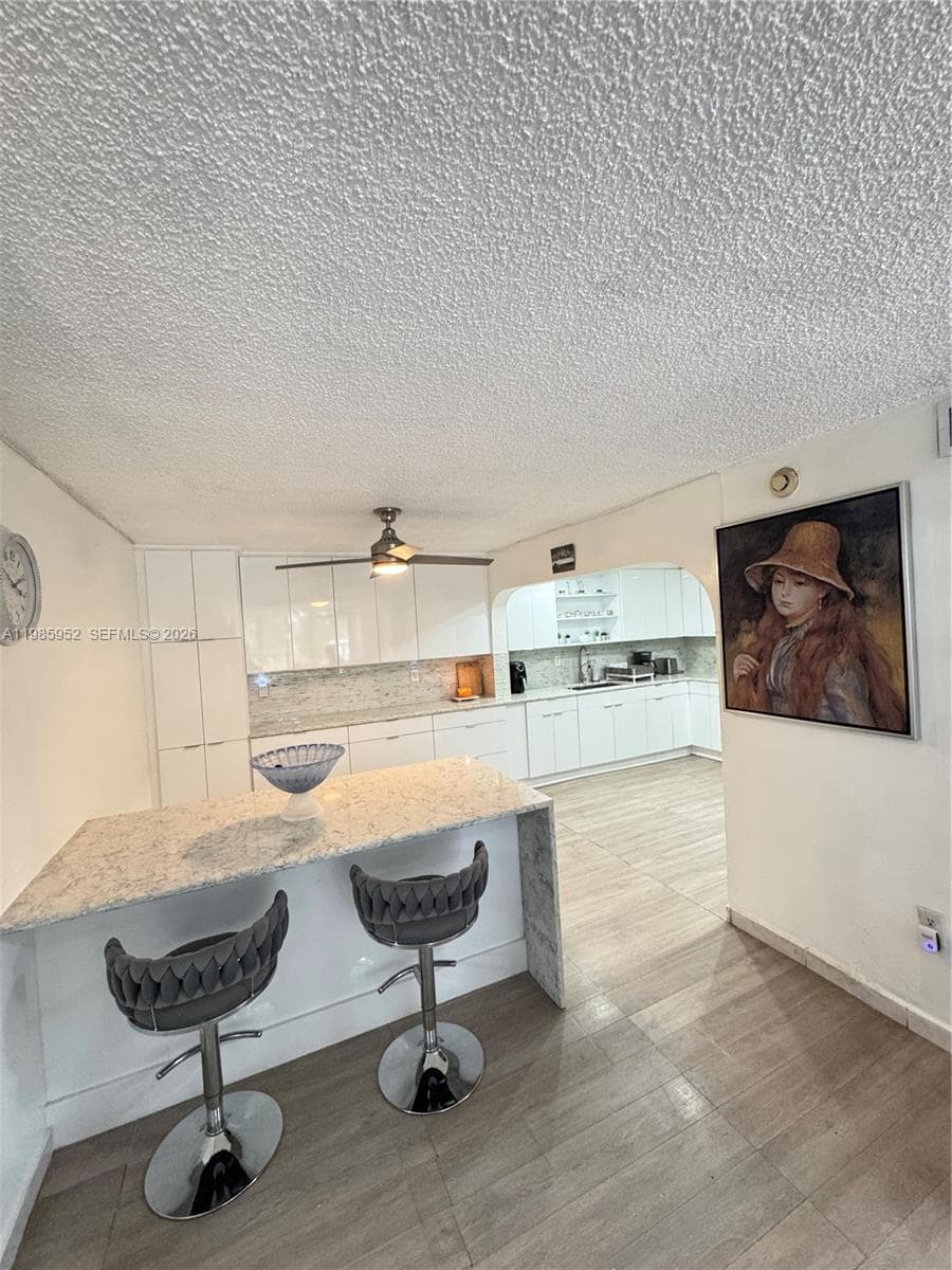 sovereigns condo · #2E in Miami - Photo 7