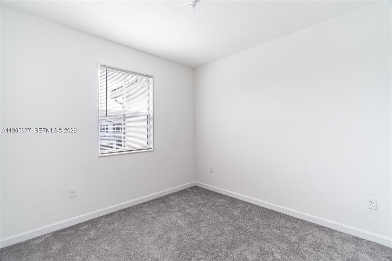 2685 SE 12th St #2685 photo 17