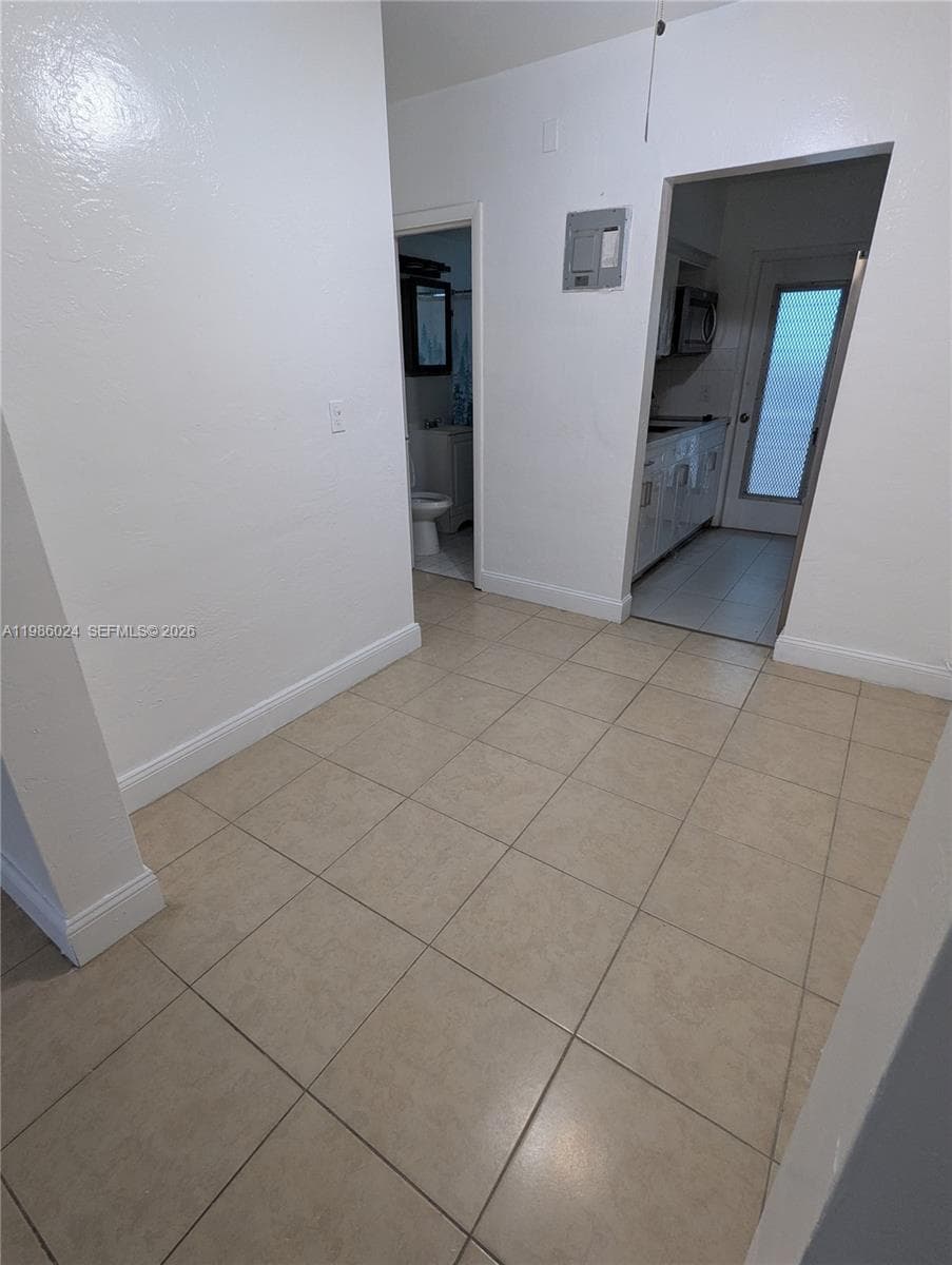 EL CHIOGGIOTTO CONDO · #3 in Miami Beach - Photo 6