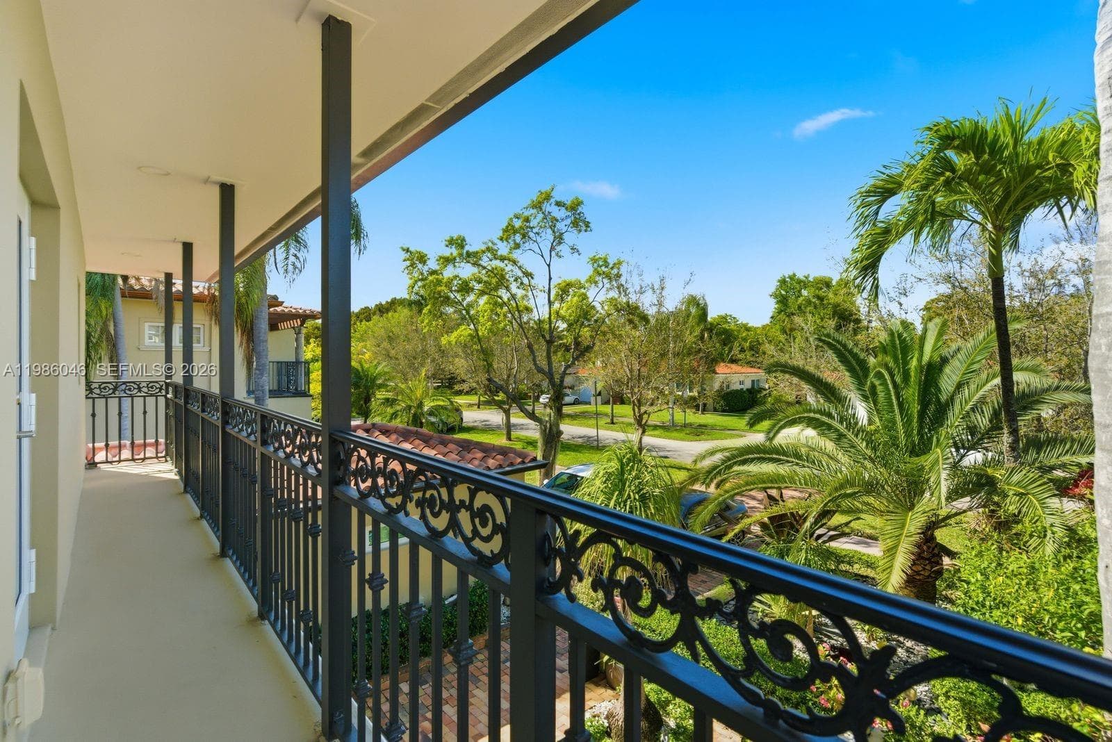 MASTER BEDROON BALCONY