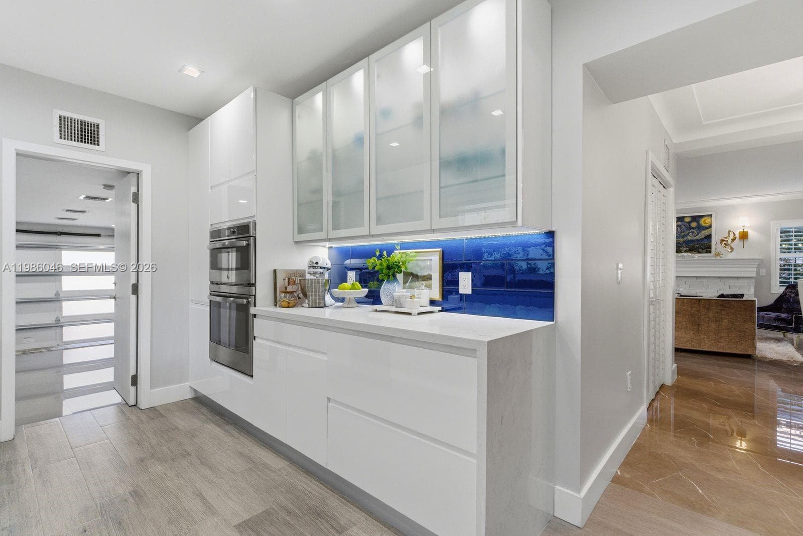 NEW KITCHEN