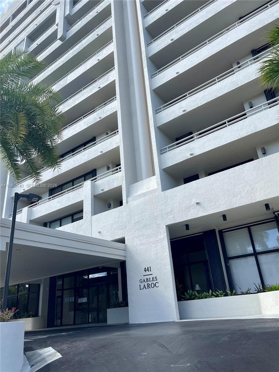 Gabkes Laroc · #803 in Coral Gables - Photo 25