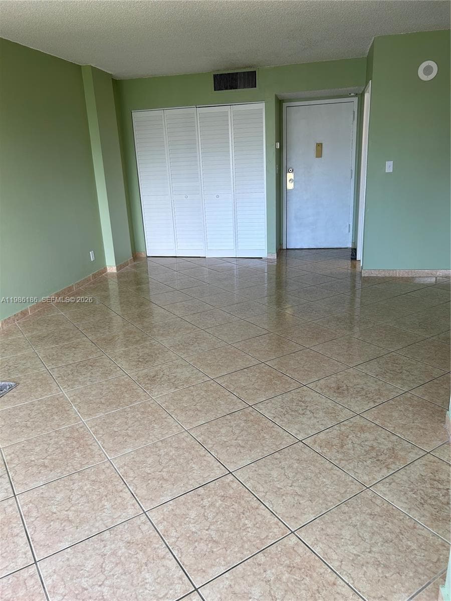 PLAZA OF AMERICAS CONDO P · #902 in Sunny Isles Beach - Photo 12