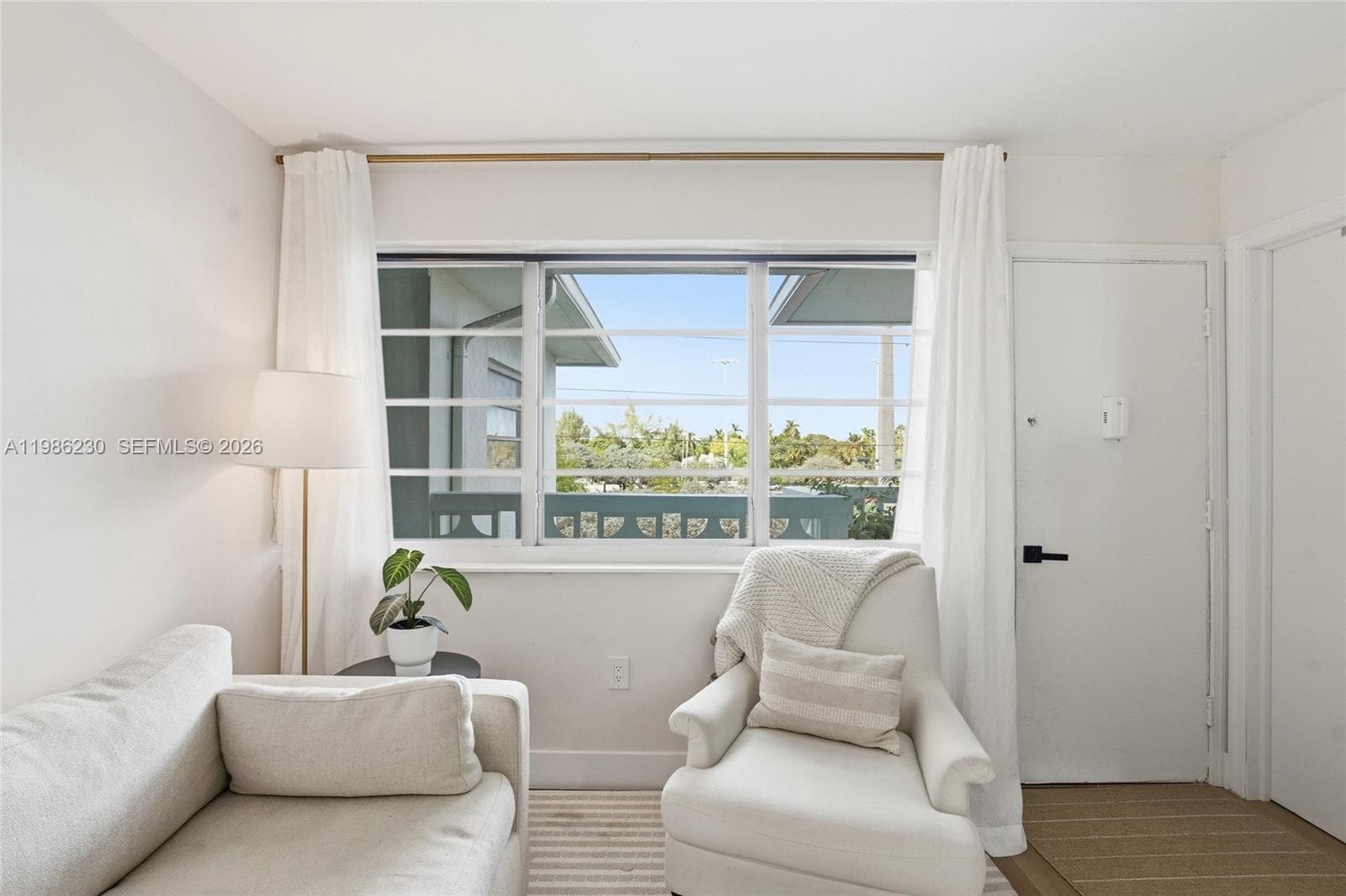 FLAMINGO PARKVIEW CONDO · #405 in Miami Beach - Photo 4