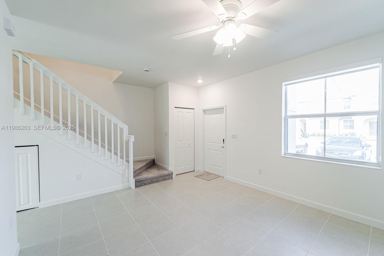 2620 SE 28th Dr photo 3
