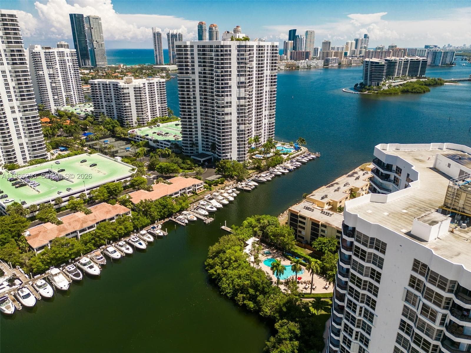 Mystic Pointe Tower 600 · #1810 in Aventura - Photo 23