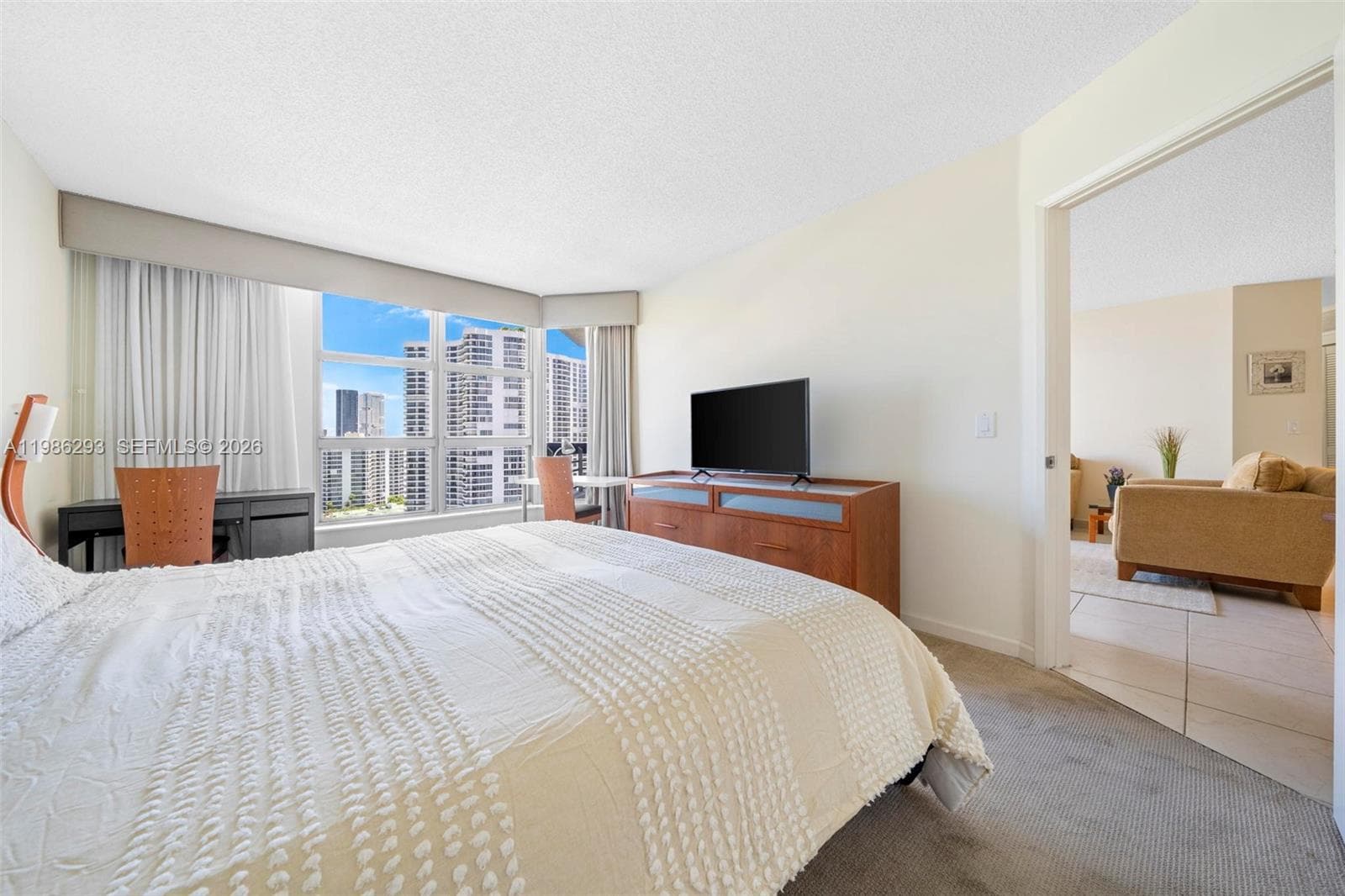 Mystic Pointe Tower 600 · #1810 in Aventura - Photo 6