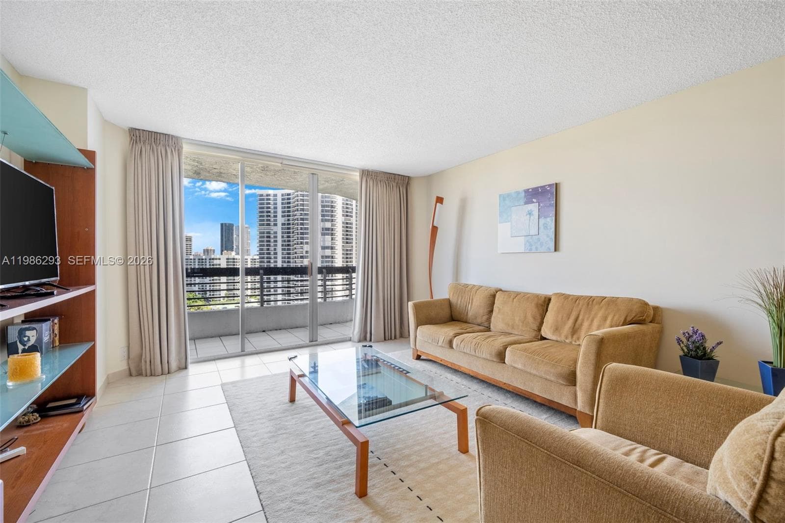 Mystic Pointe Tower 600 · #1810 in Aventura - Photo 14
