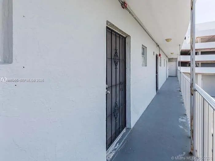WEST COURT CONDO · #502 in Miami Beach - Photo 16