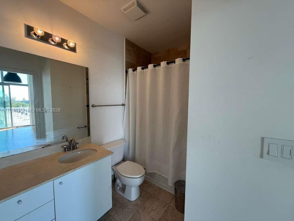 THE LOFTS AT HOLLYWOOD ST · #501 in Hollywood - Photo 20