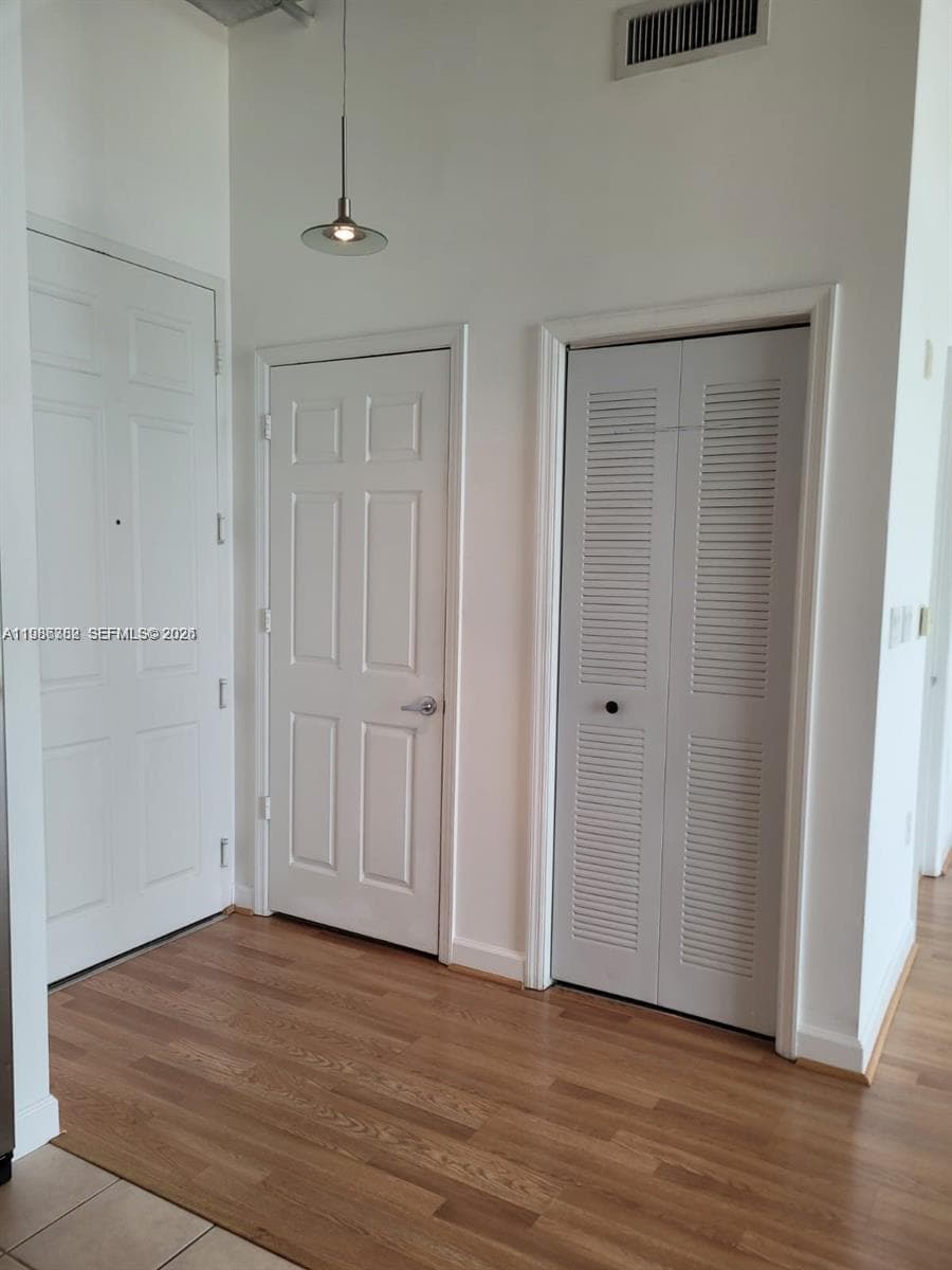 THE LOFTS AT HOLLYWOOD ST · #501 in Hollywood - Photo 9